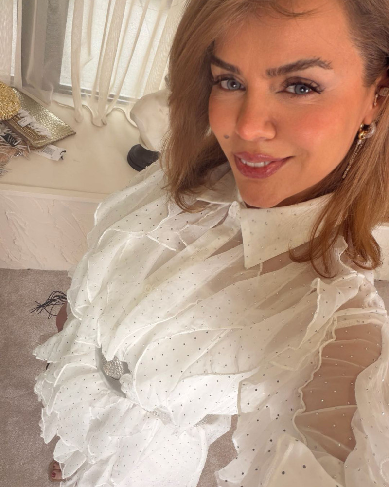 ANGEL İTHAL BEYAZ ELBİSE ANGEL İTHAL BEYAZ ELBİSE