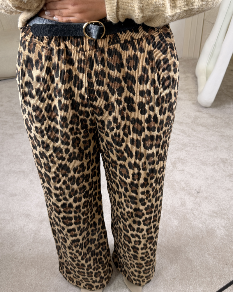 FİTİLLİ KADİFE LEOPAR İTALYAN PANTOLON FİTİLLİ KADİFE LEOPAR İTALYAN PANTOLON