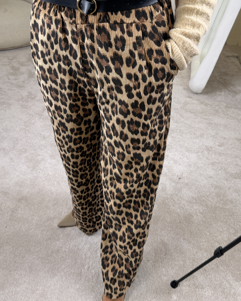 FİTİLLİ KADİFE LEOPAR İTALYAN PANTOLON FİTİLLİ KADİFE LEOPAR İTALYAN PANTOLON