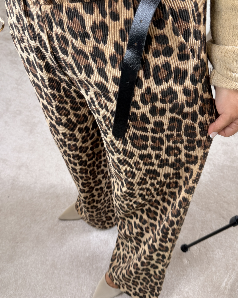FİTİLLİ KADİFE LEOPAR İTALYAN PANTOLON FİTİLLİ KADİFE LEOPAR İTALYAN PANTOLON