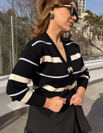 İTALYAN BROŞ DETAY TRİKO