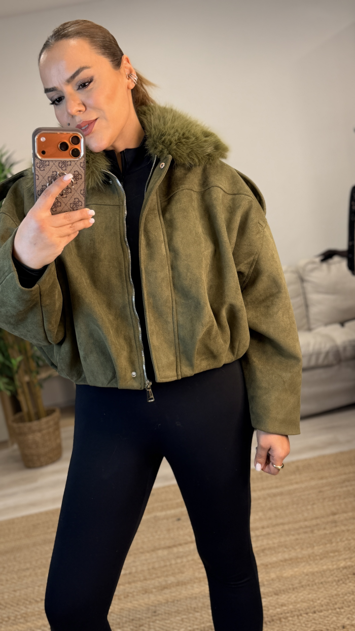 YAKA KÜRK DETAYLI HAKİ İTALYAN SÜET MONT