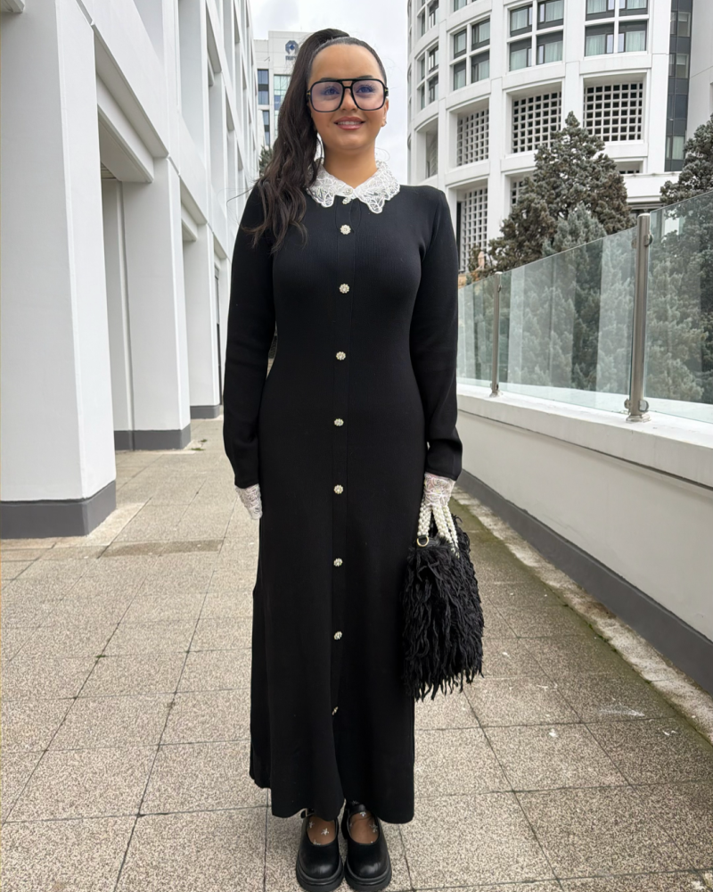 FRANSIZ DANTEL YAKA TRİKO MAXİ ELBİSE