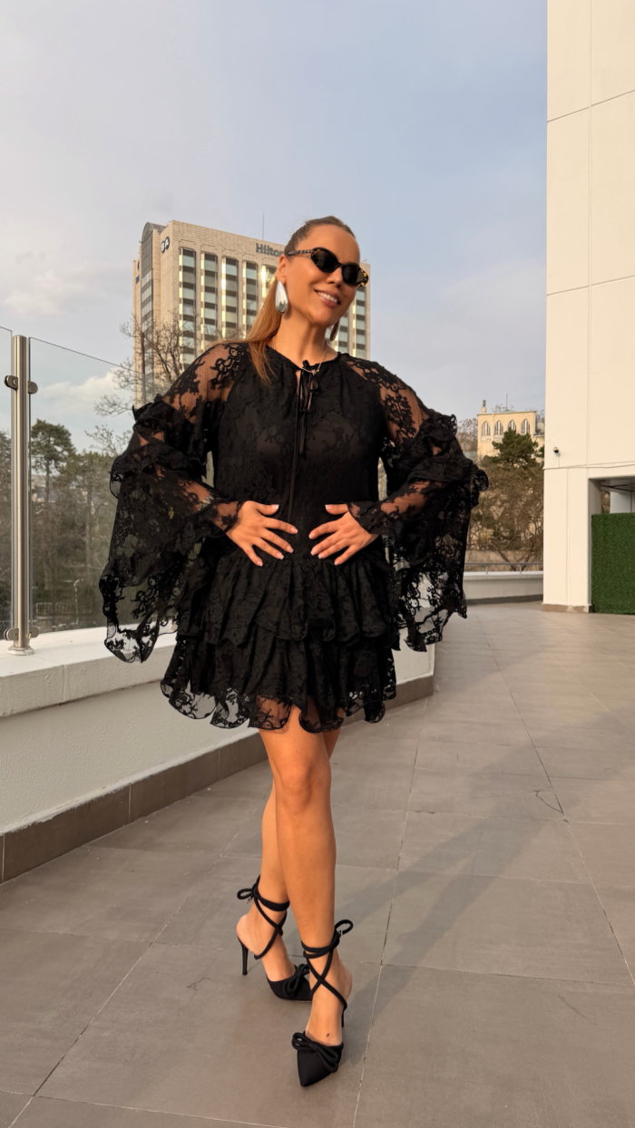 İTALYAN DANTEL ELBİSE SİYAH