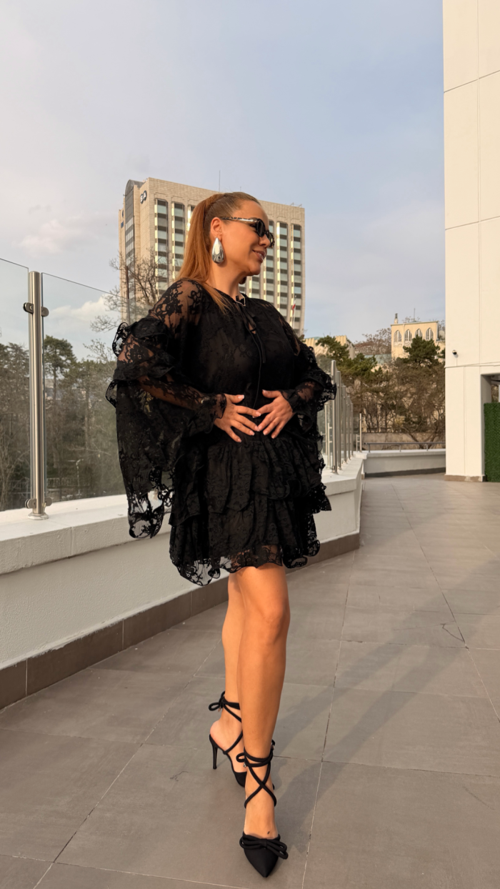 İTALYAN DANTEL ELBİSE SİYAH