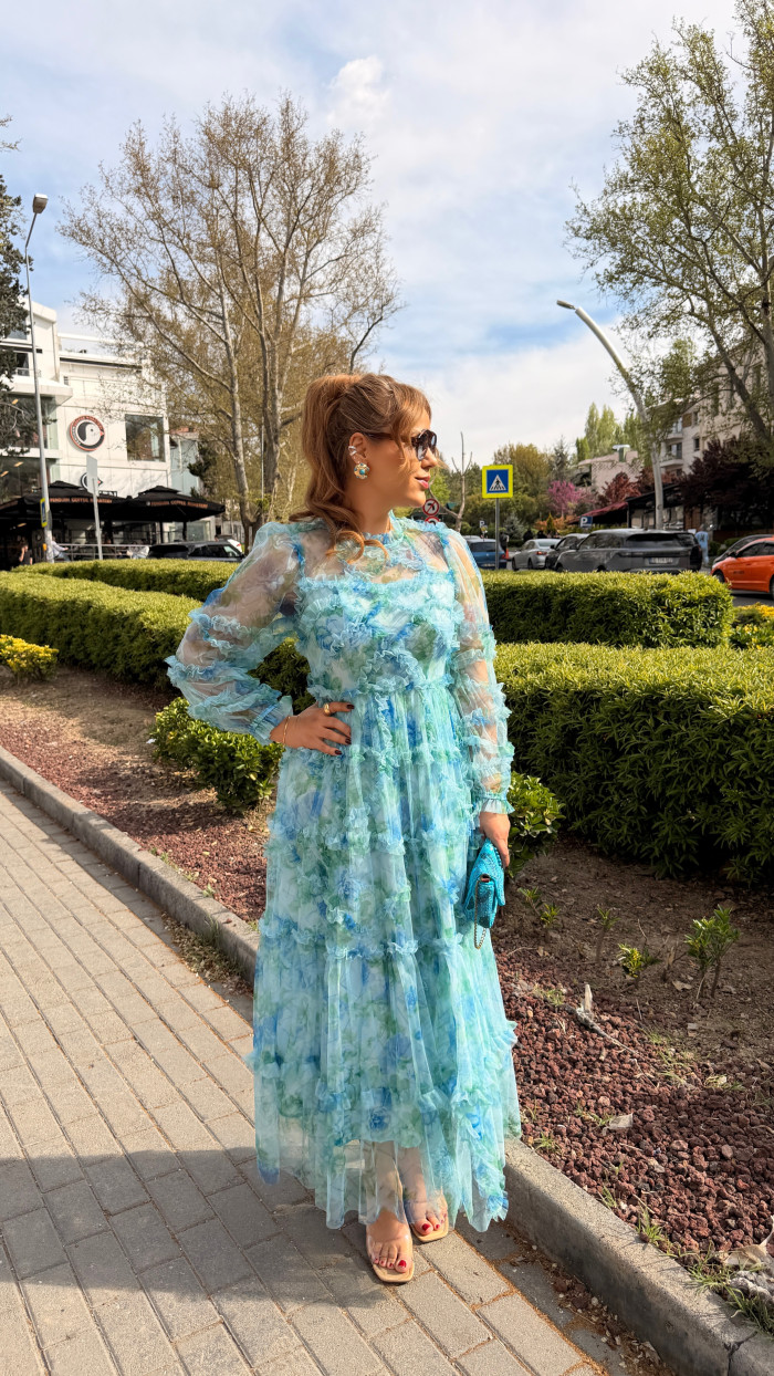 PRETTY DRESS BLUE