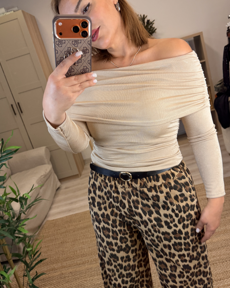 MADONNA YAKA İTALYAN BLUZ