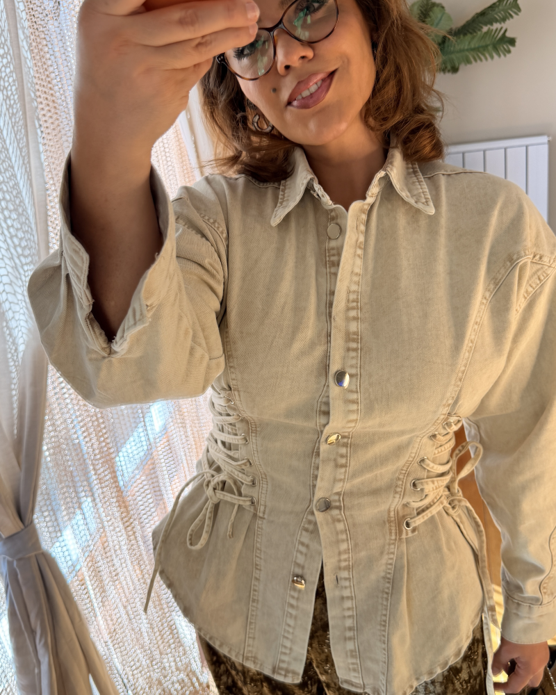 JEAN YAN DETAYLI GÖMLEK BEJ