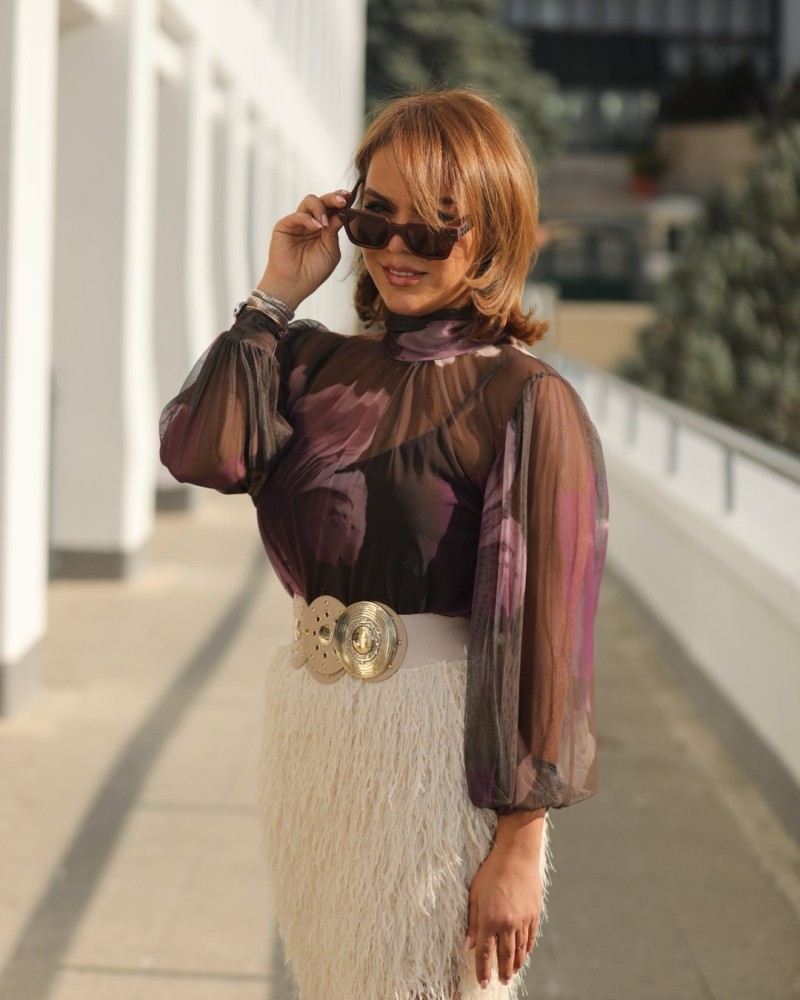 TÜL TASARIM İTHAL DESENLİ BLUZ