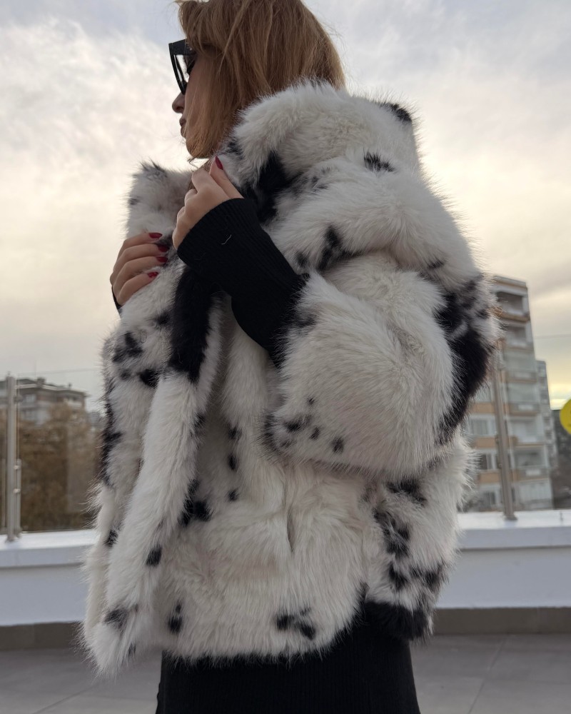 İTALYAN BENEKLİ KÜRK BEYAZ İTALYAN BENEKLİ KÜRK BEYAZ