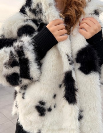 İTALYAN BENEKLİ KÜRK BEYAZ İTALYAN BENEKLİ KÜRK BEYAZ