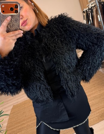 İTHAL PÜSKÜLLÜ KÜRK SİYAH