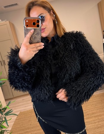 İTHAL PÜSKÜLLÜ KÜRK SİYAH