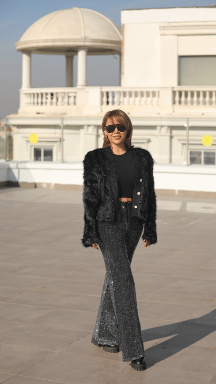 KÜRKLÜ HIRKA MONT SİYAH